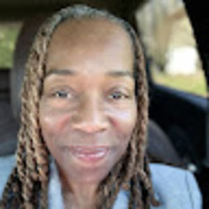 Meet your Posher, Tonya